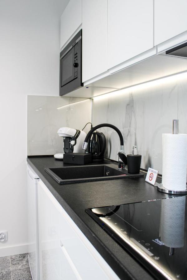 Apartament Black-Niska Z Garazem Podziemnym Kielce Ngoại thất bức ảnh