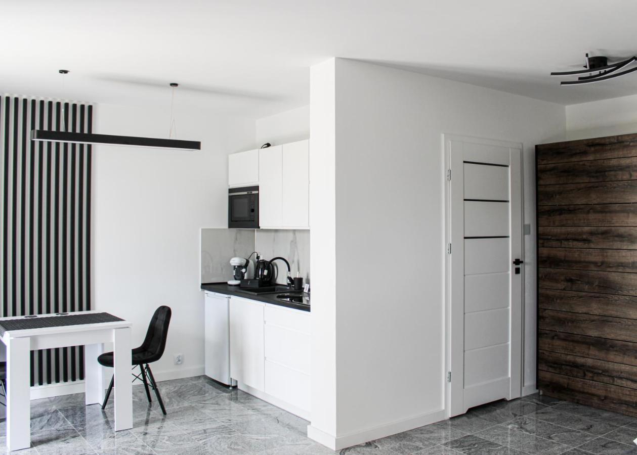 Apartament Black-Niska Z Garazem Podziemnym Kielce Ngoại thất bức ảnh